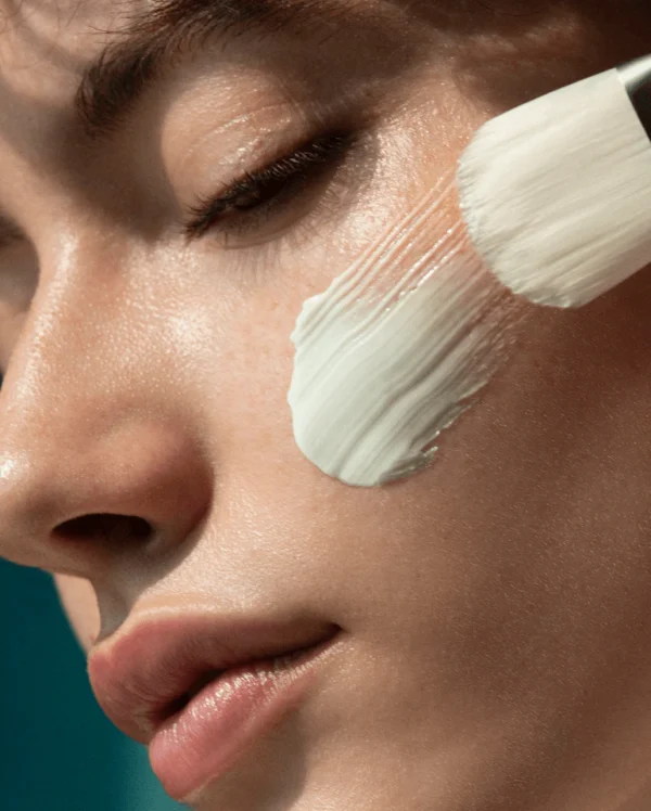 The Lifting and Firming Mask - Image 4